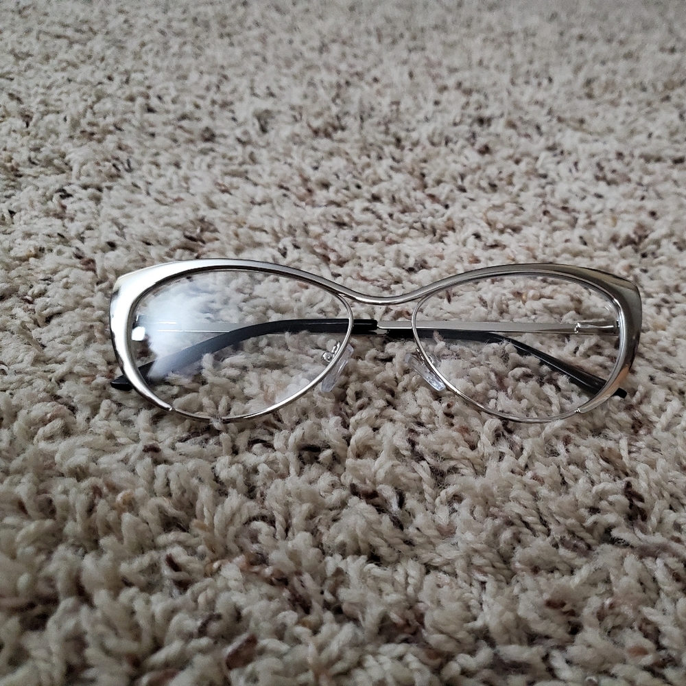 Elegant Silver Anti Blue Light Cat-Eye Glasses - New Without Tags - Picture 5 of 5